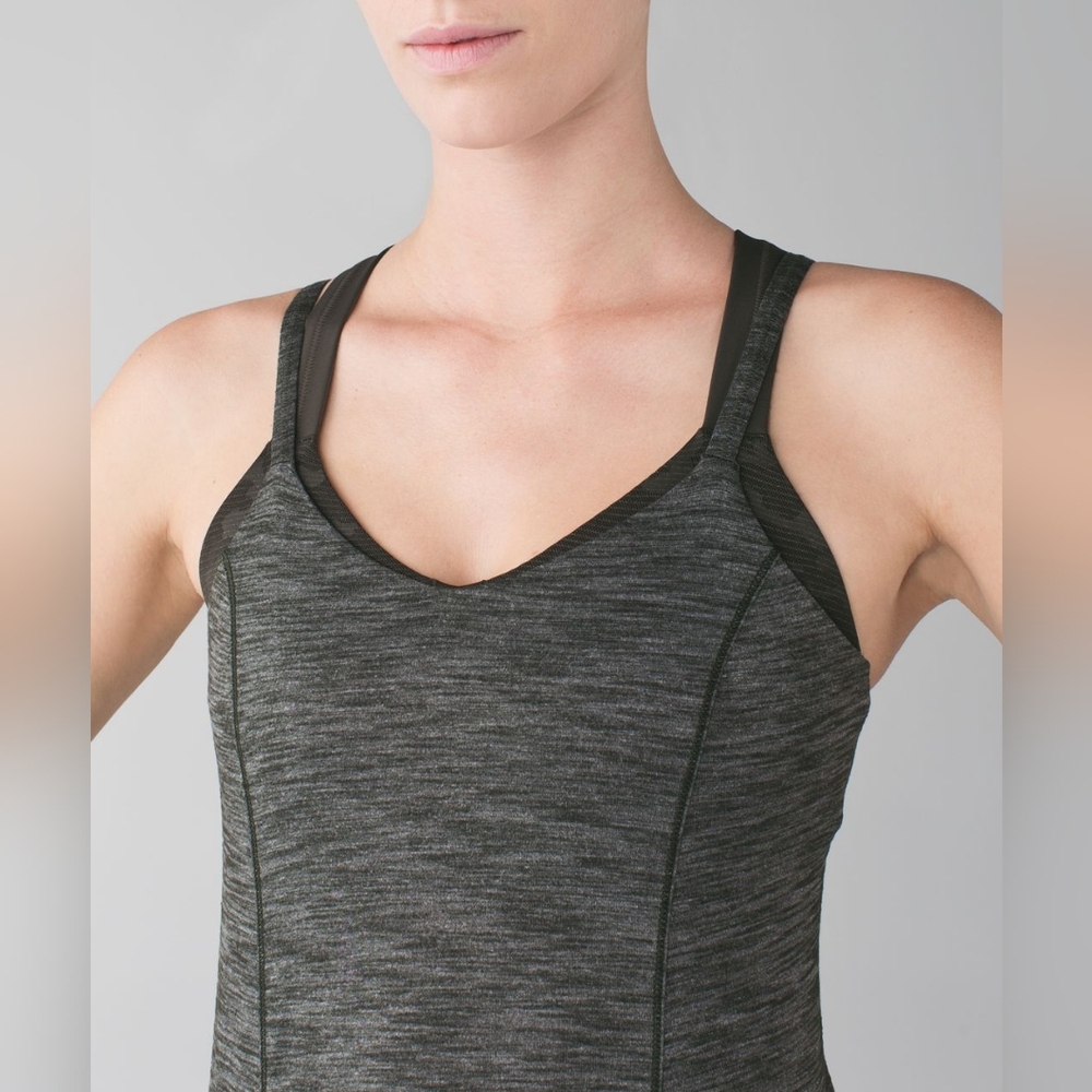 Lululemon Run For Gold Tank